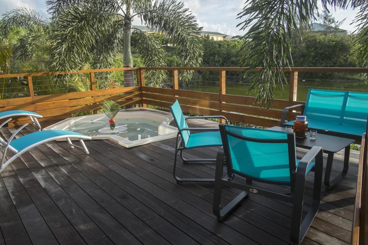 Bunga-Lodge Douville Екстериор снимка